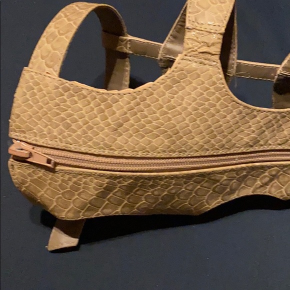 Tan gladiator sandals - Picture 7 of 14